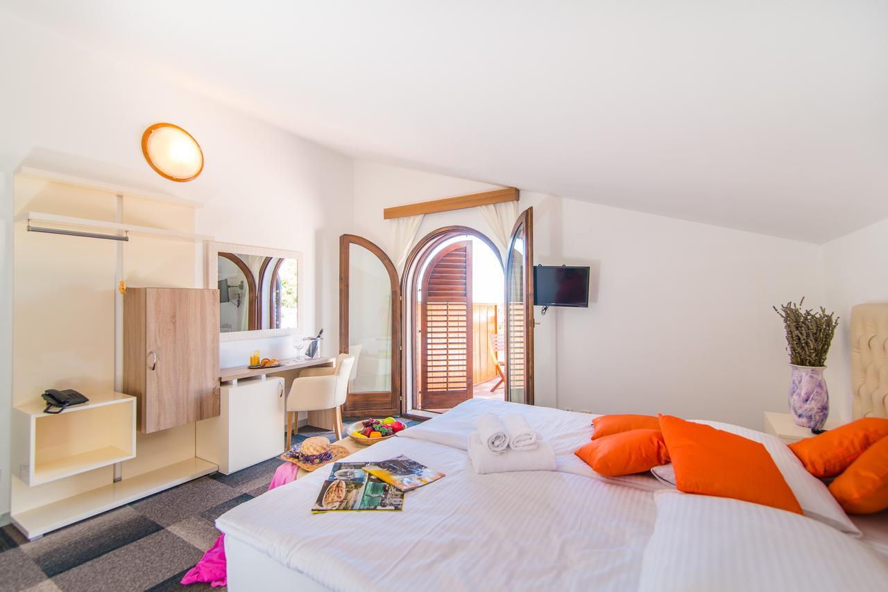 Hotel Villa Vrsar Eksteriør billede