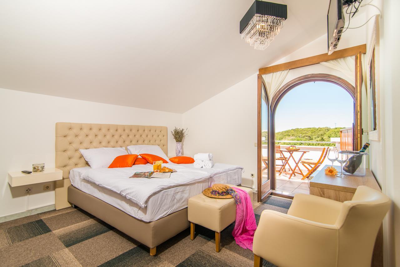 Hotel Villa Vrsar Eksteriør billede